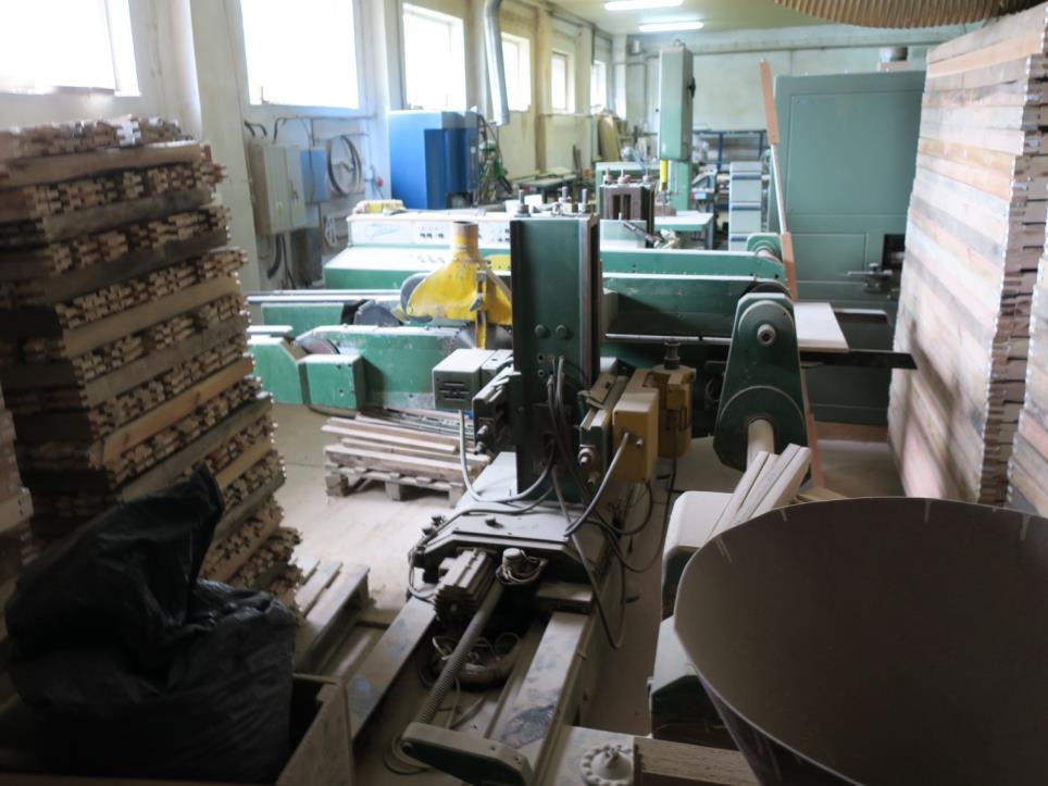 Dřevoobráběcí stroje-8